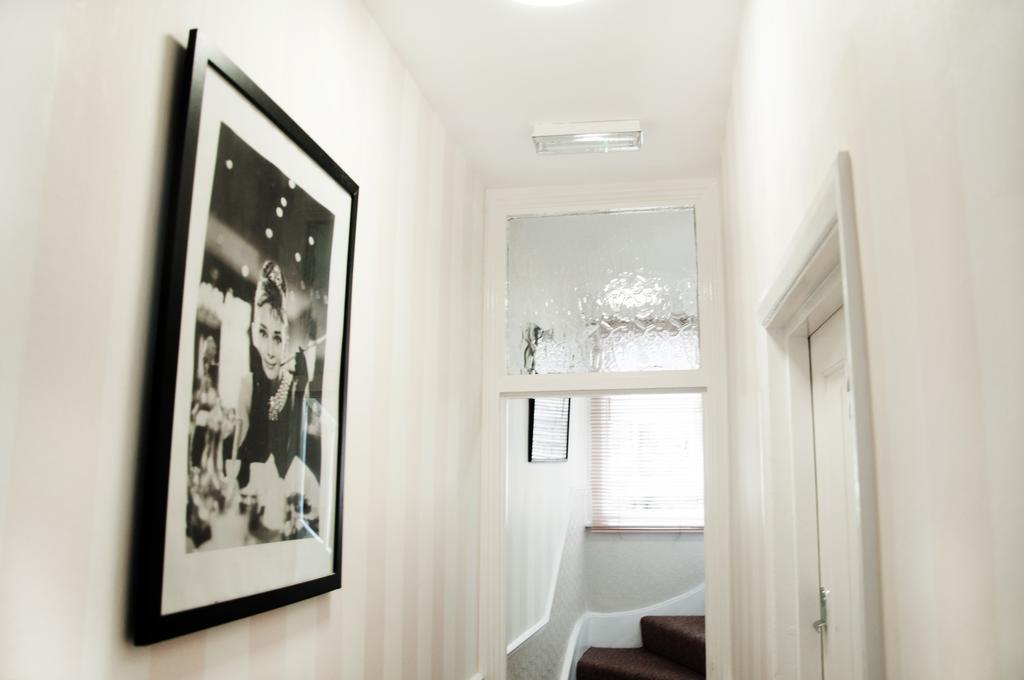 Capital Host- Apartments Euston London Bagian luar foto