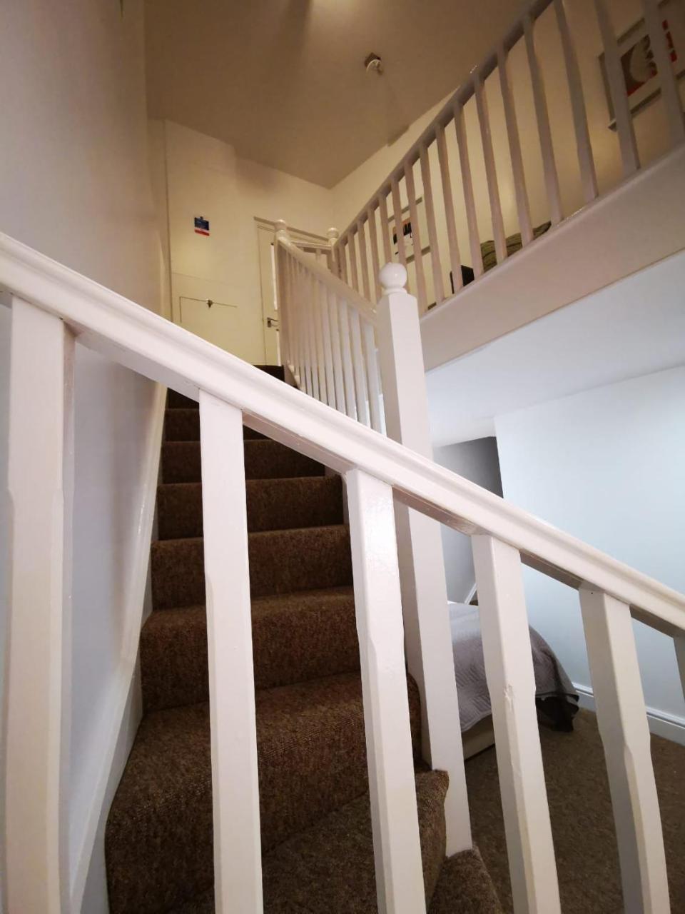 Capital Host- Apartments Euston London Bagian luar foto