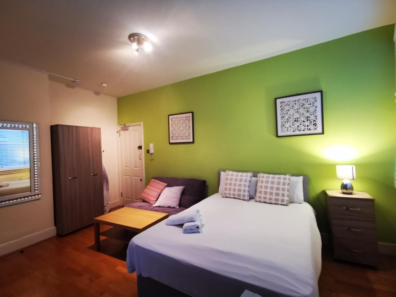 Capital Host- Apartments Euston London Bagian luar foto